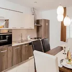 Appartement Kolovrat *