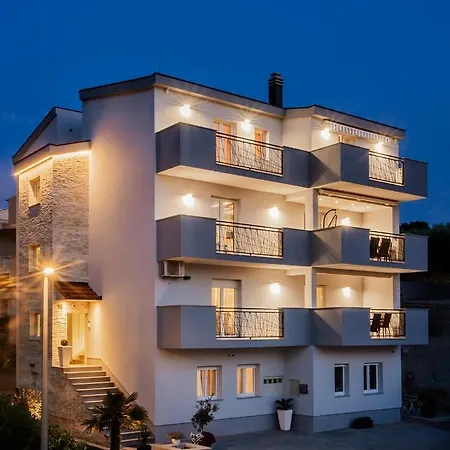 Apartment Kolovrat *